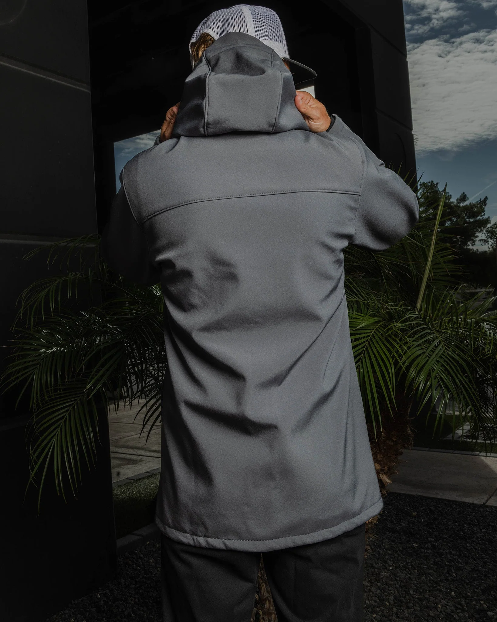 Anchor Jacket 2.0 - Charcoal - Image 4