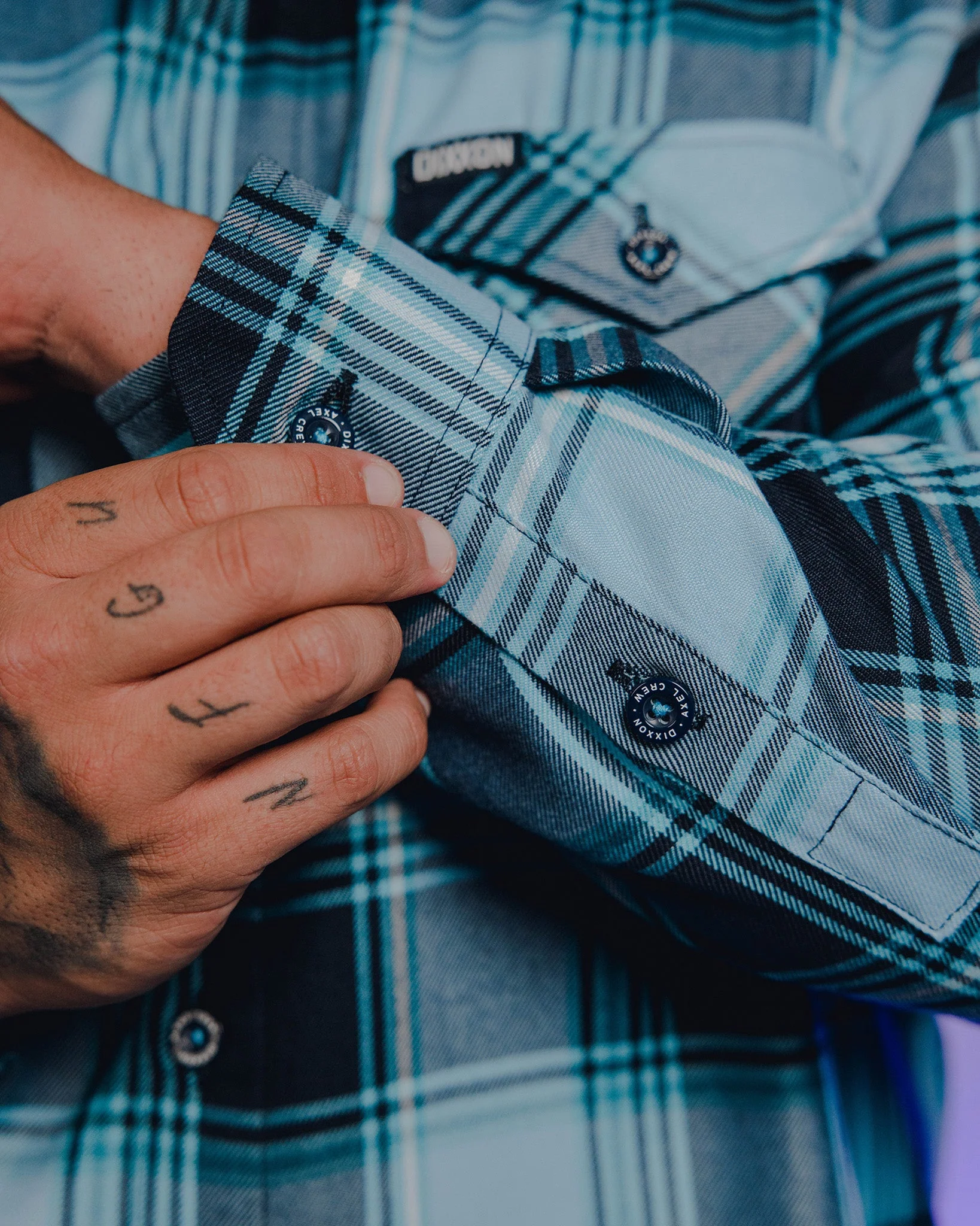 Axel Crew Foundation Flannel - Image 6
