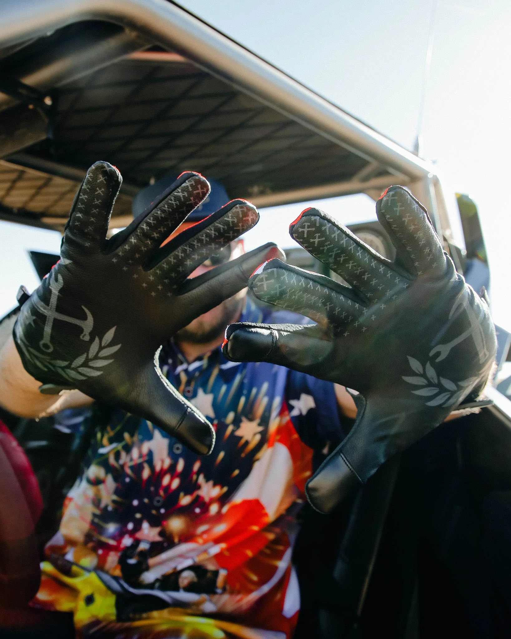 Banner Moto Gloves - Red - Image 3