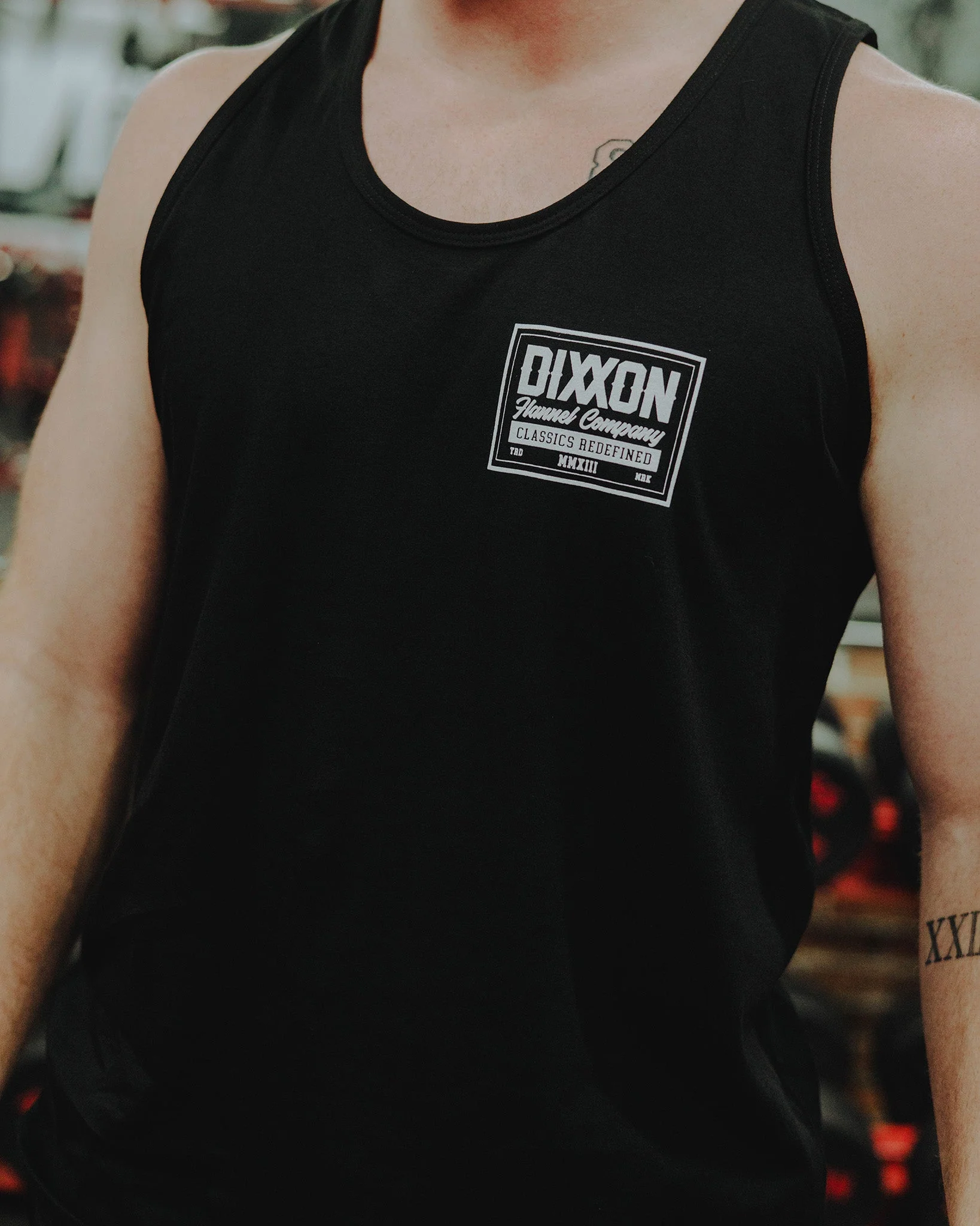 White Billboard Tank - Black - Image 2