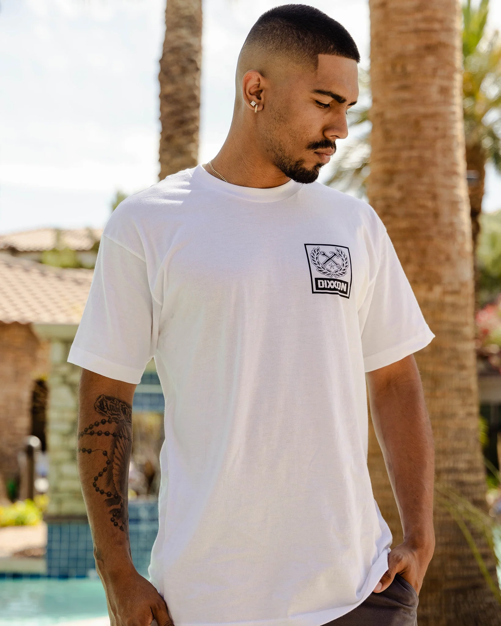Black Box Crest T-Shirt - White - Image 4