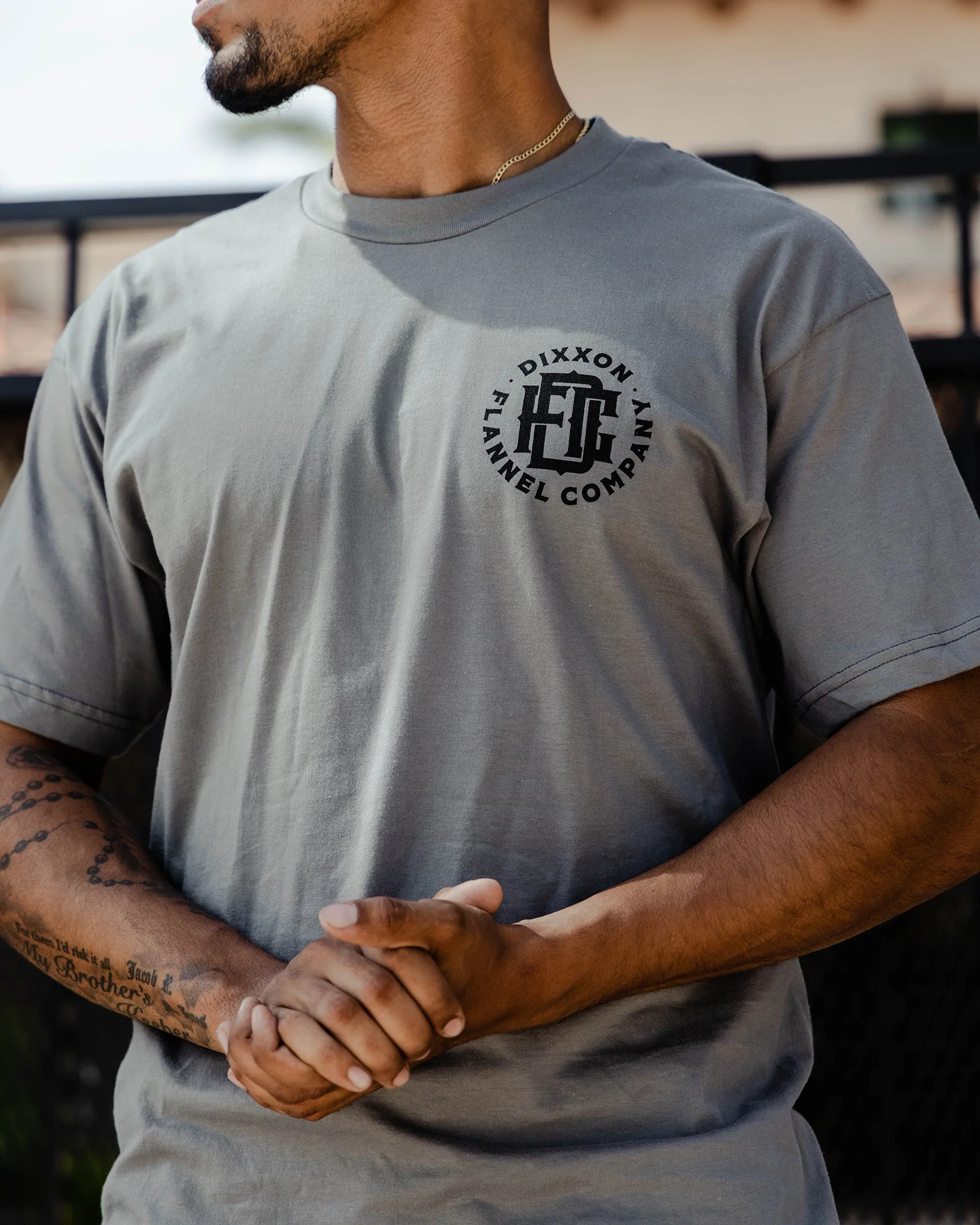 Black Compass T-Shirt - Gray - Image 2