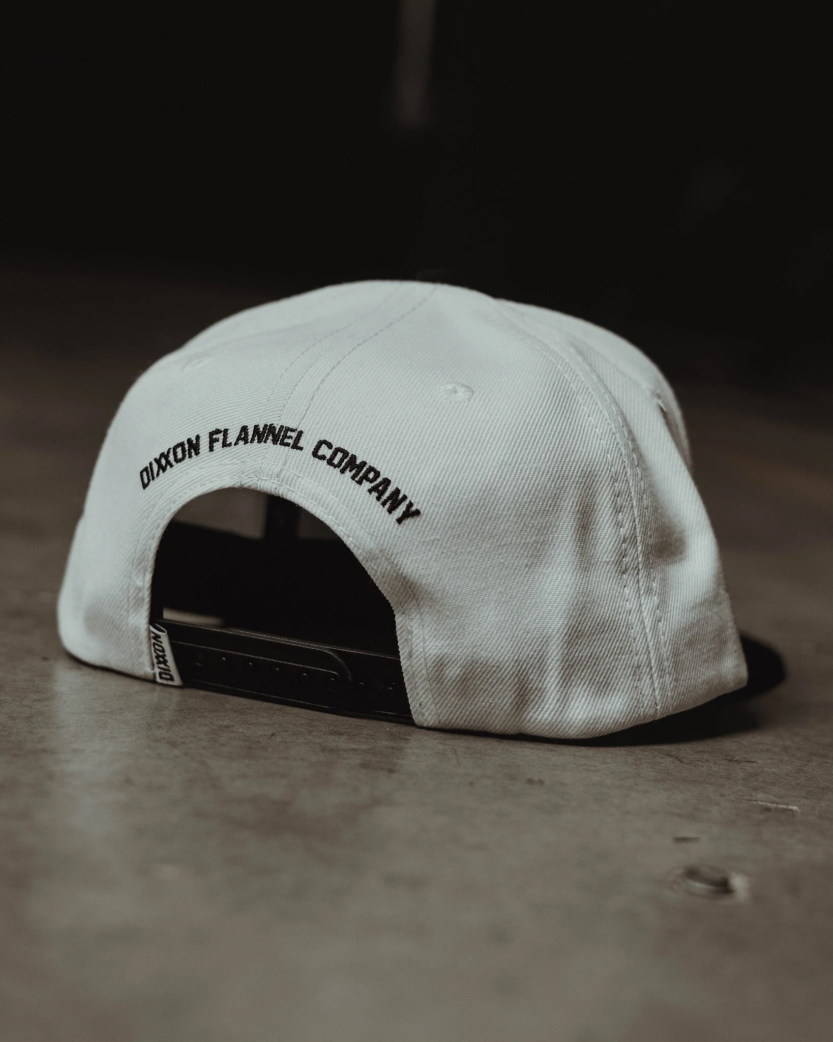 Black D-Star Flat Bill Snapback - White - Image 2