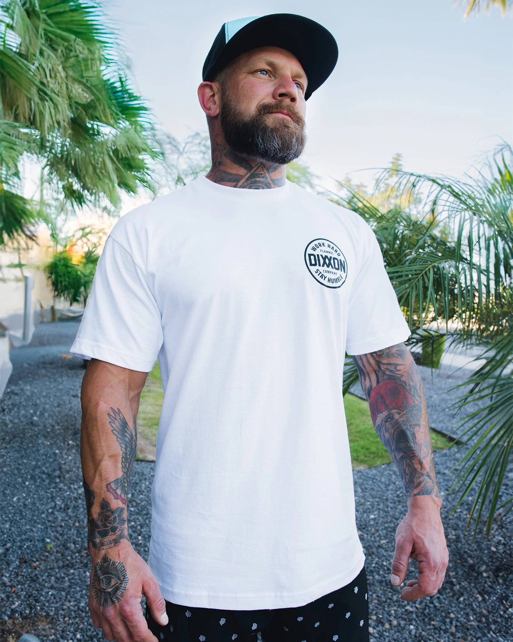 Black Nuevo Corpo T-Shirt - White - Image 2