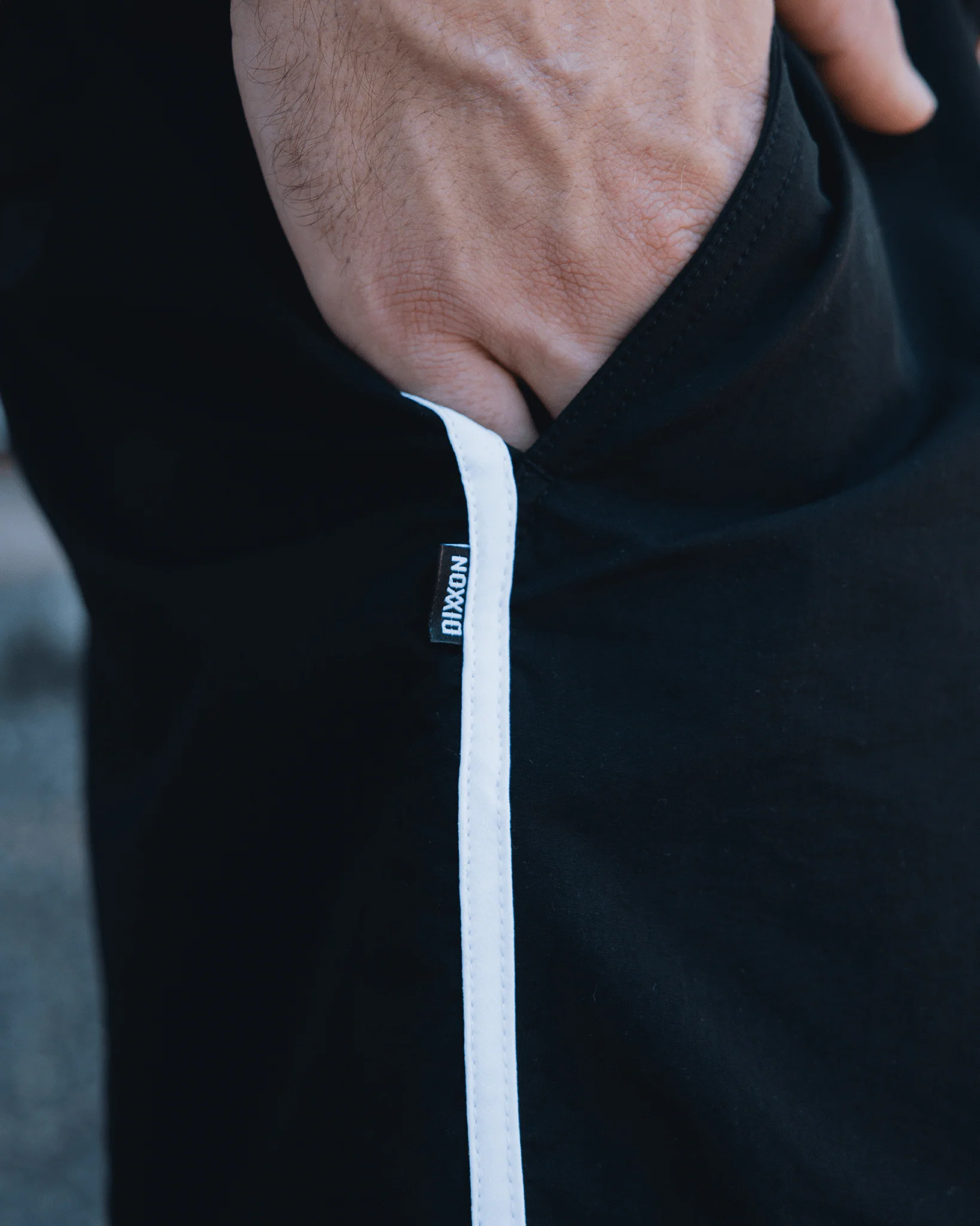 Black & White 7" Boardshorts - Image 3