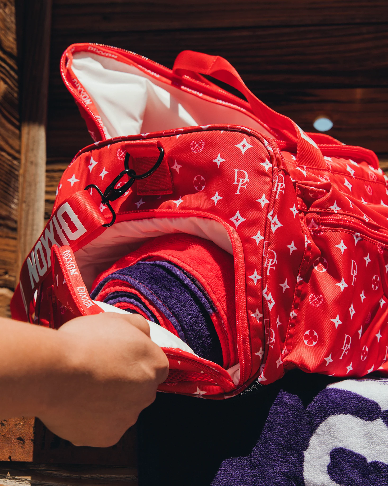 Bougie Duffle Bag - Red & White - Image 4