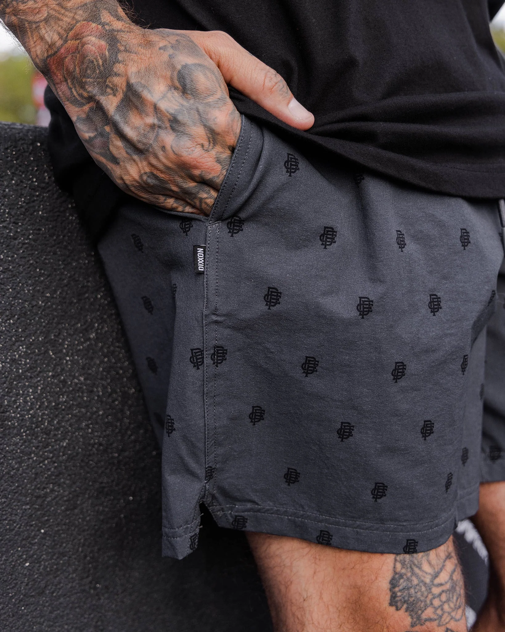 Black Insignia 7" Boardshorts - Charcoal - Image 2