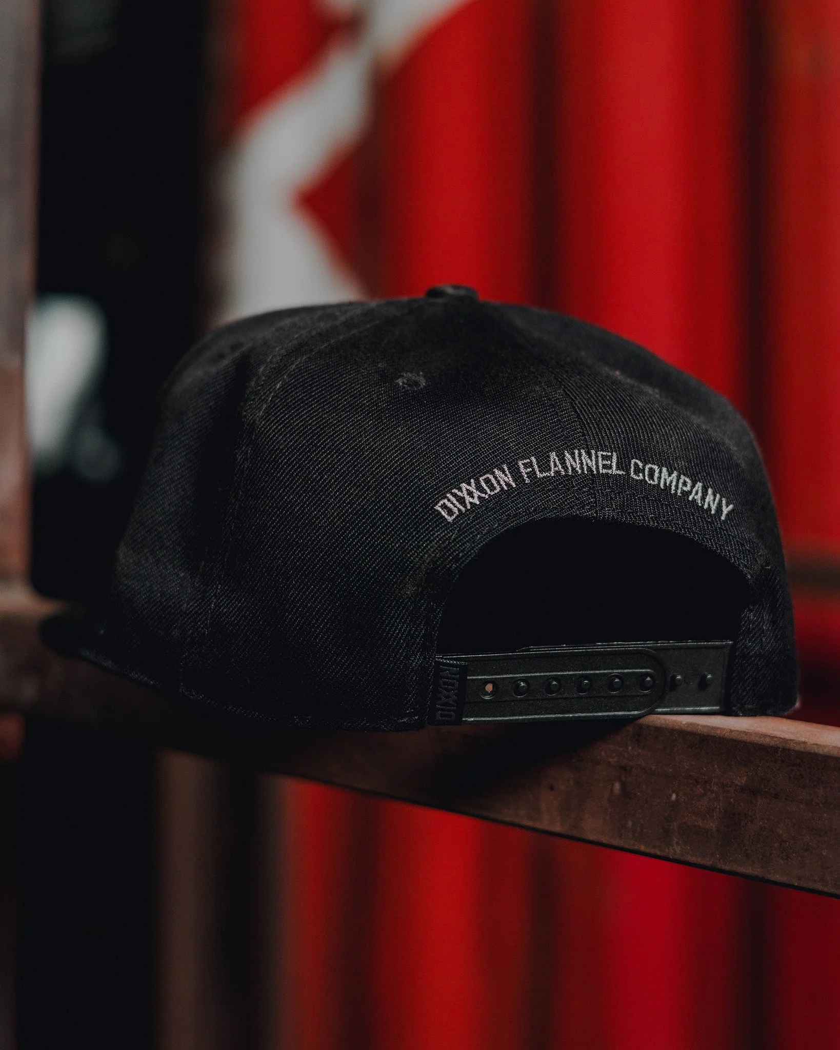 Cruz Flat Bill Snapback - Image 3