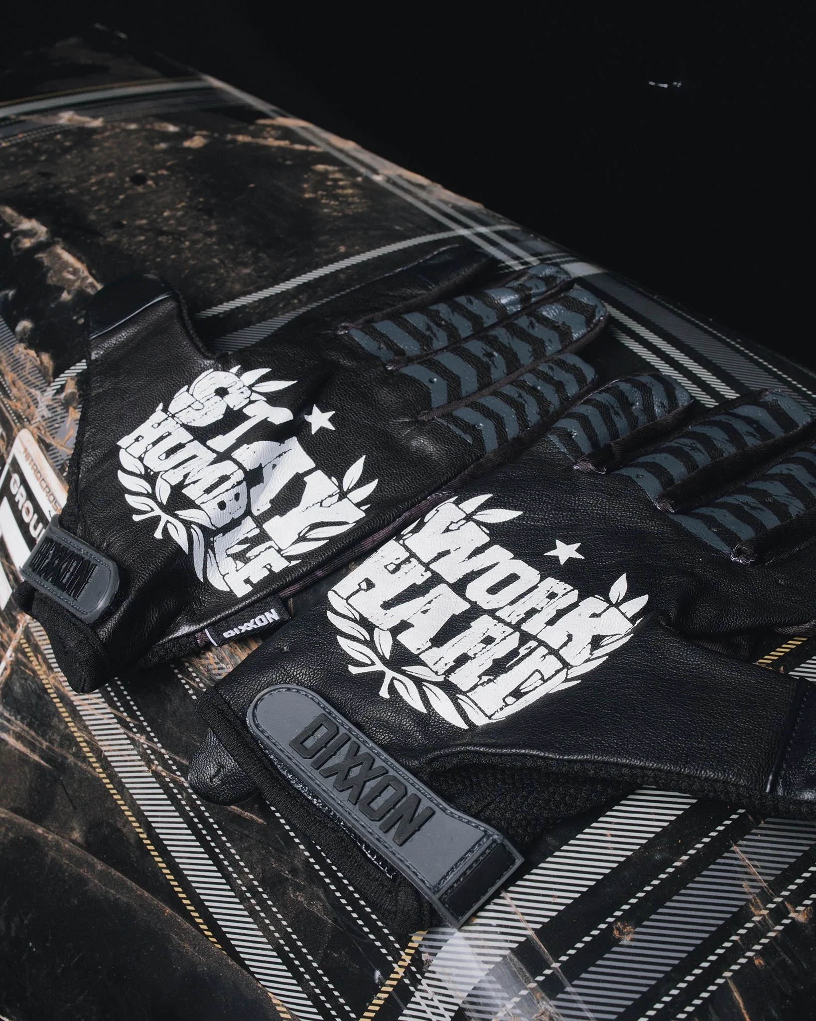 DFC Black Camo Moto Gloves - Image 2