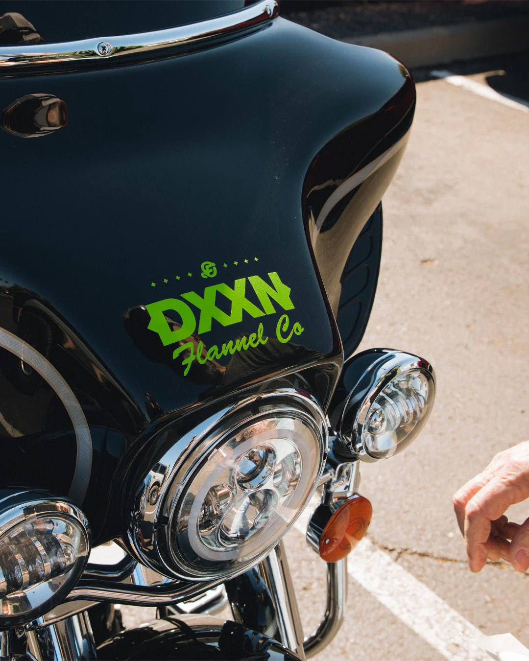 Dixxon Tech Die Cut Sticker - 6" - Image 8