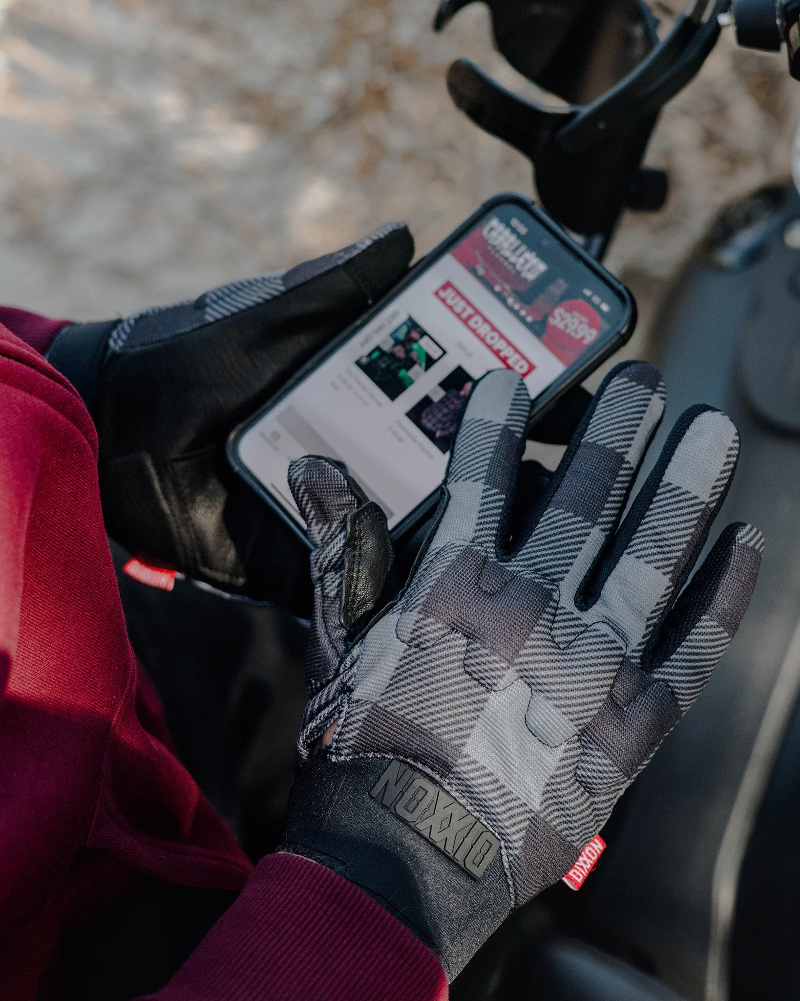 Holeshot Moto Gloves - Murked - Image 4
