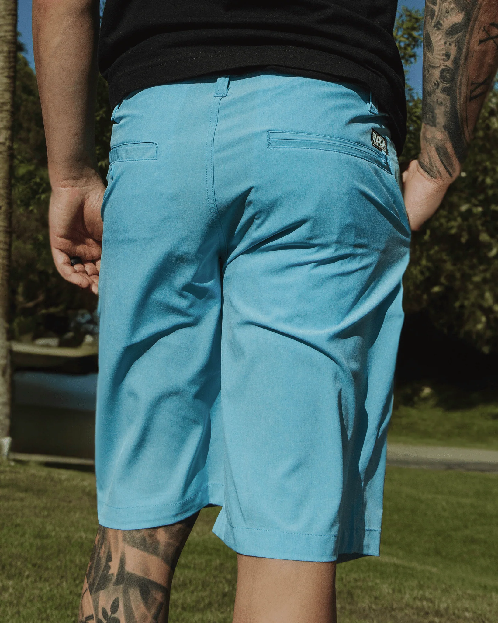 Hybrid Shorts - Tiffany - Image 2