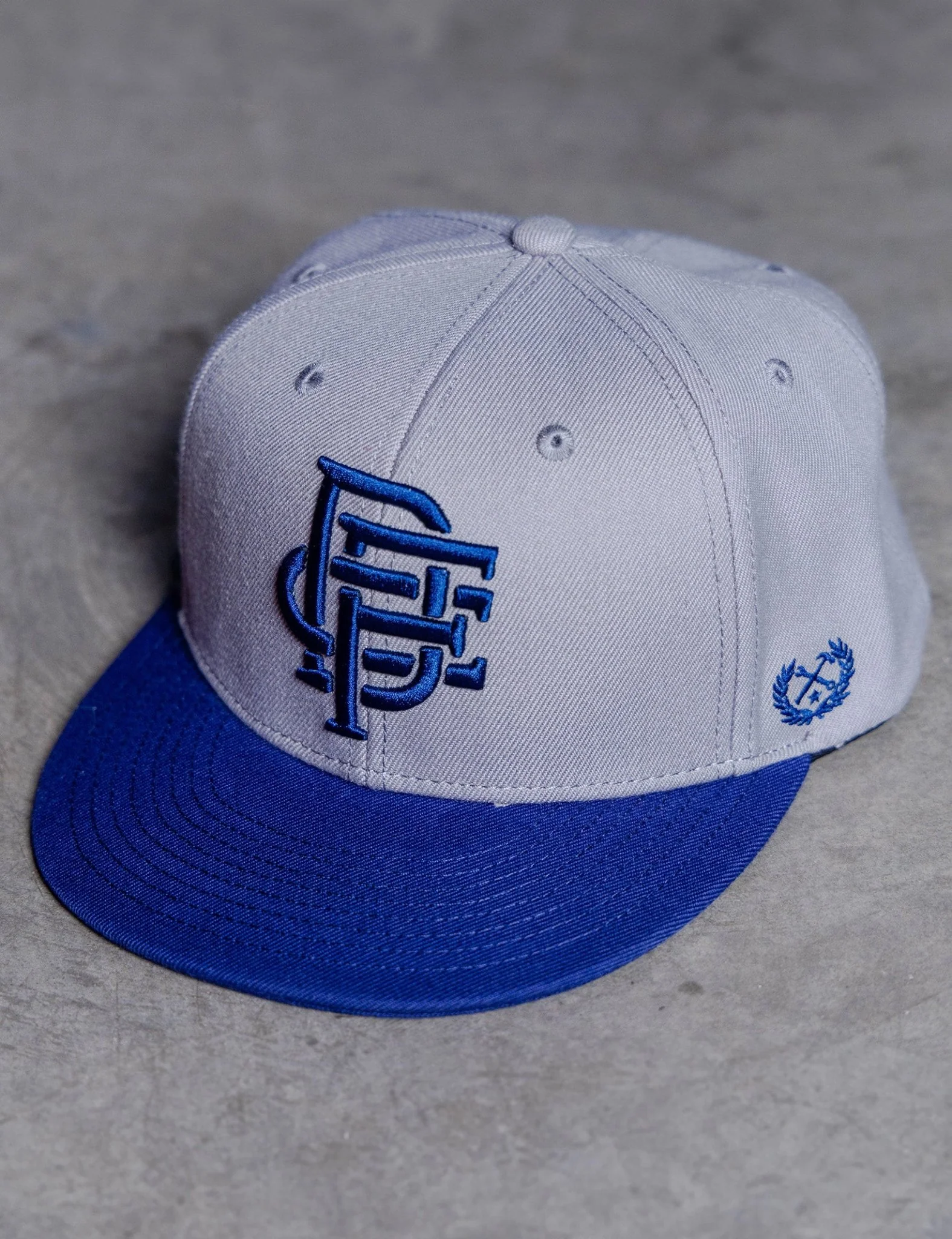 Icon Flat Bill Snapback - Image 4