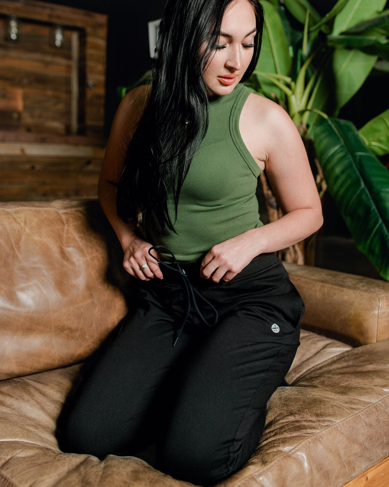 Joggers - Black - Image 4