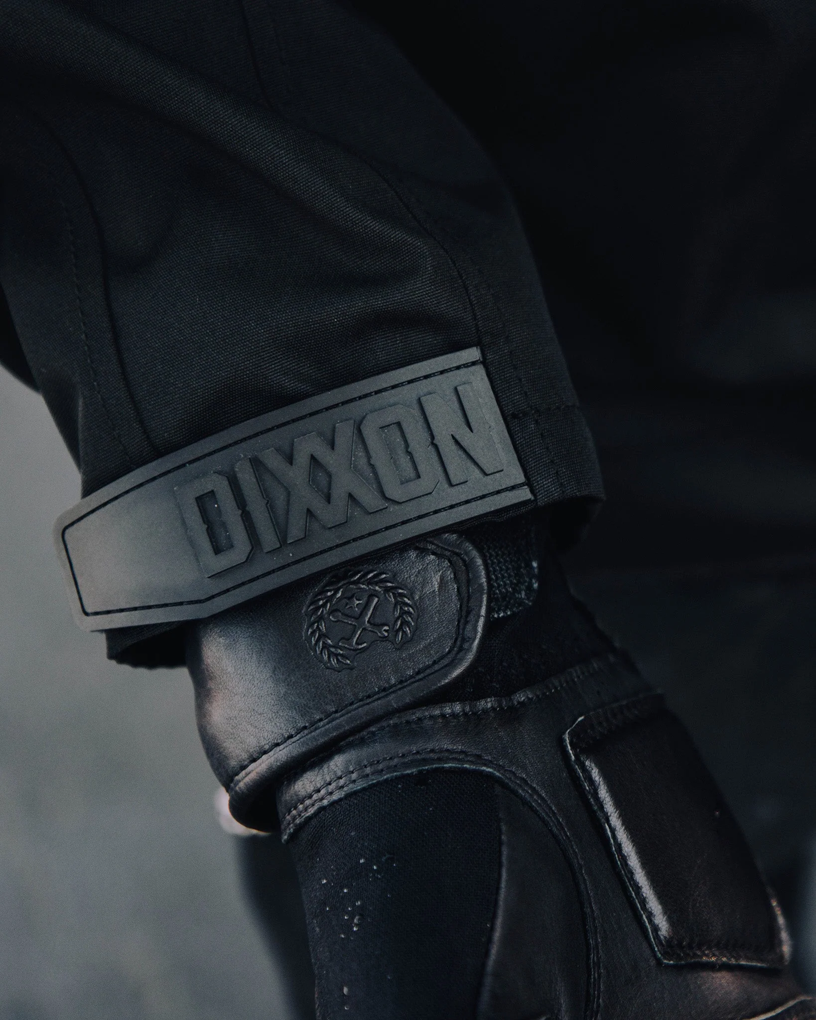 Laramie Leather Moto Gloves - Image 3