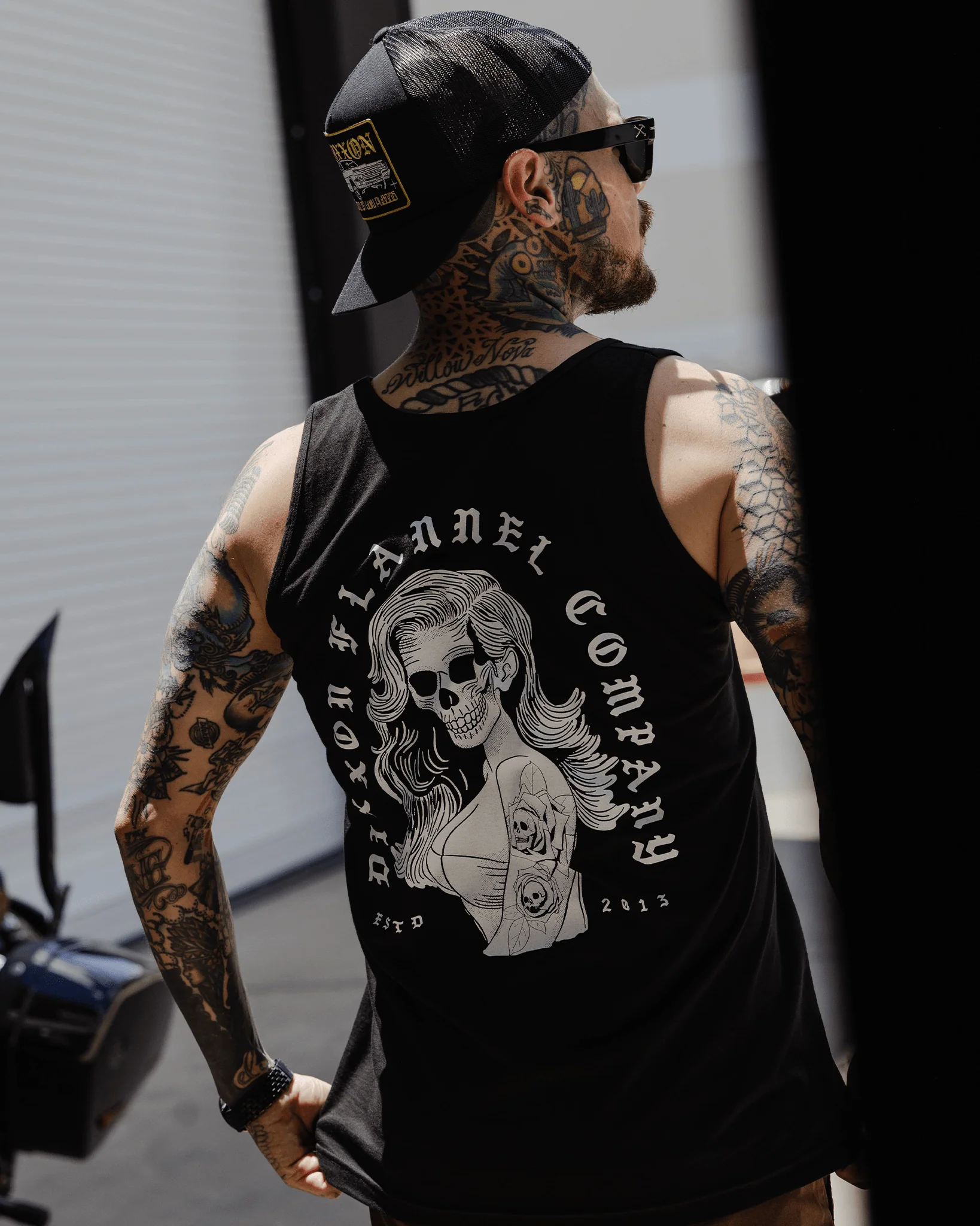 Looks That Kill Tank - Black - Image 3