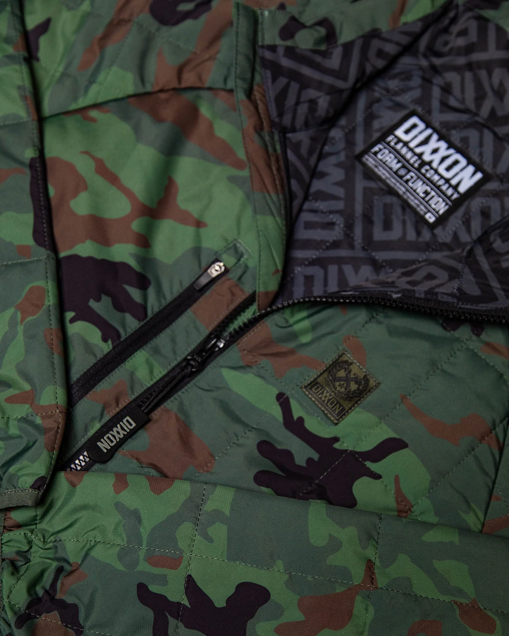 Nomad Puffer Jacket - Camo - Image 9