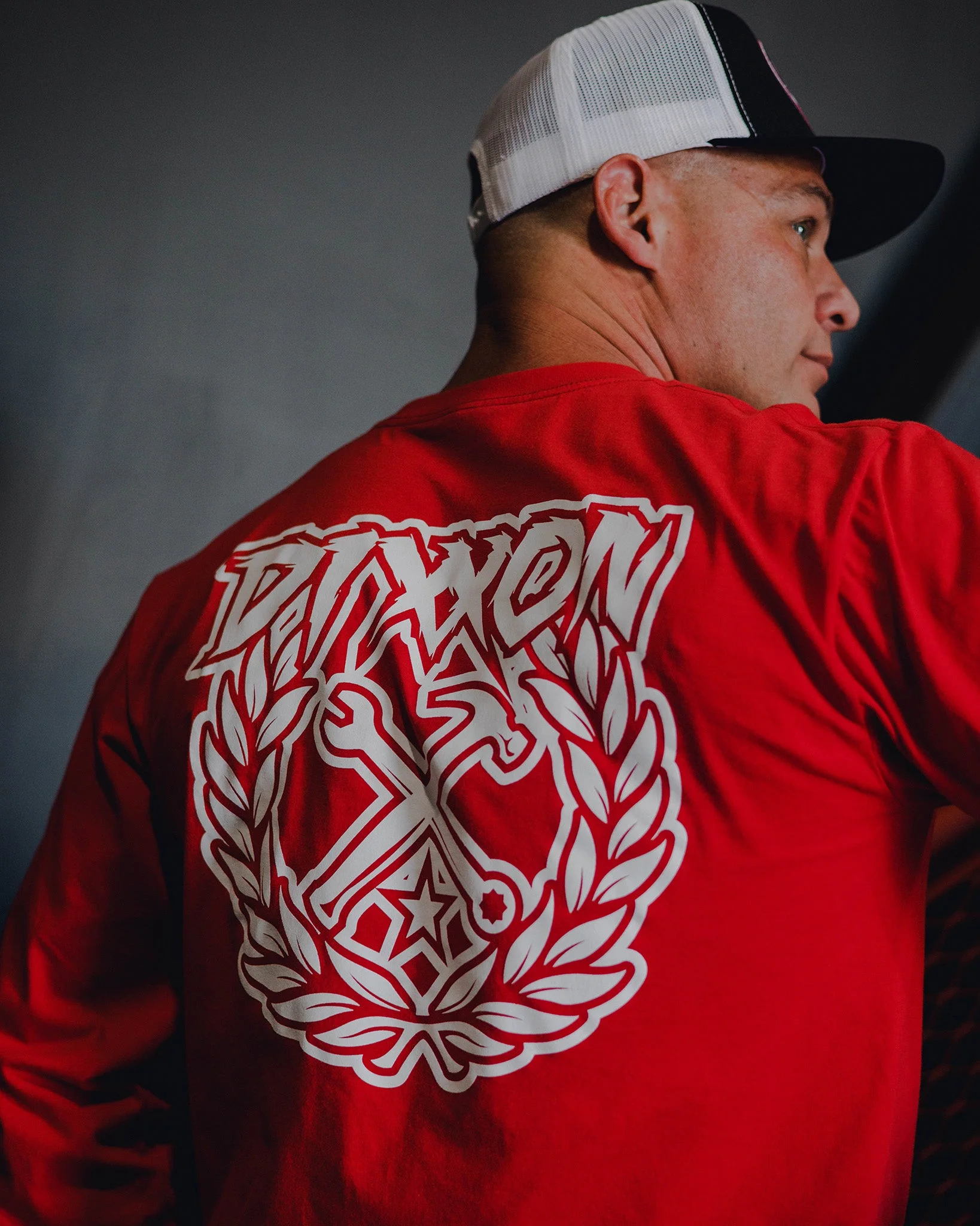Party Crest Long Sleeve T-Shirt - Red - Image 2