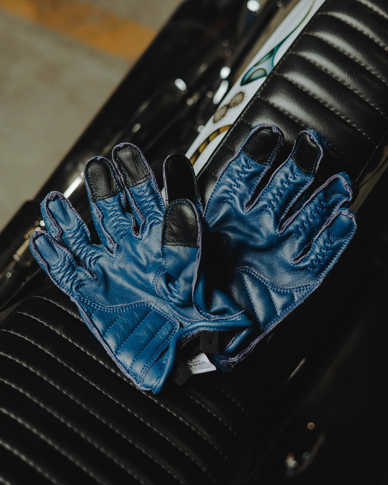 Roper Leather Moto Gloves - Steel - Image 3