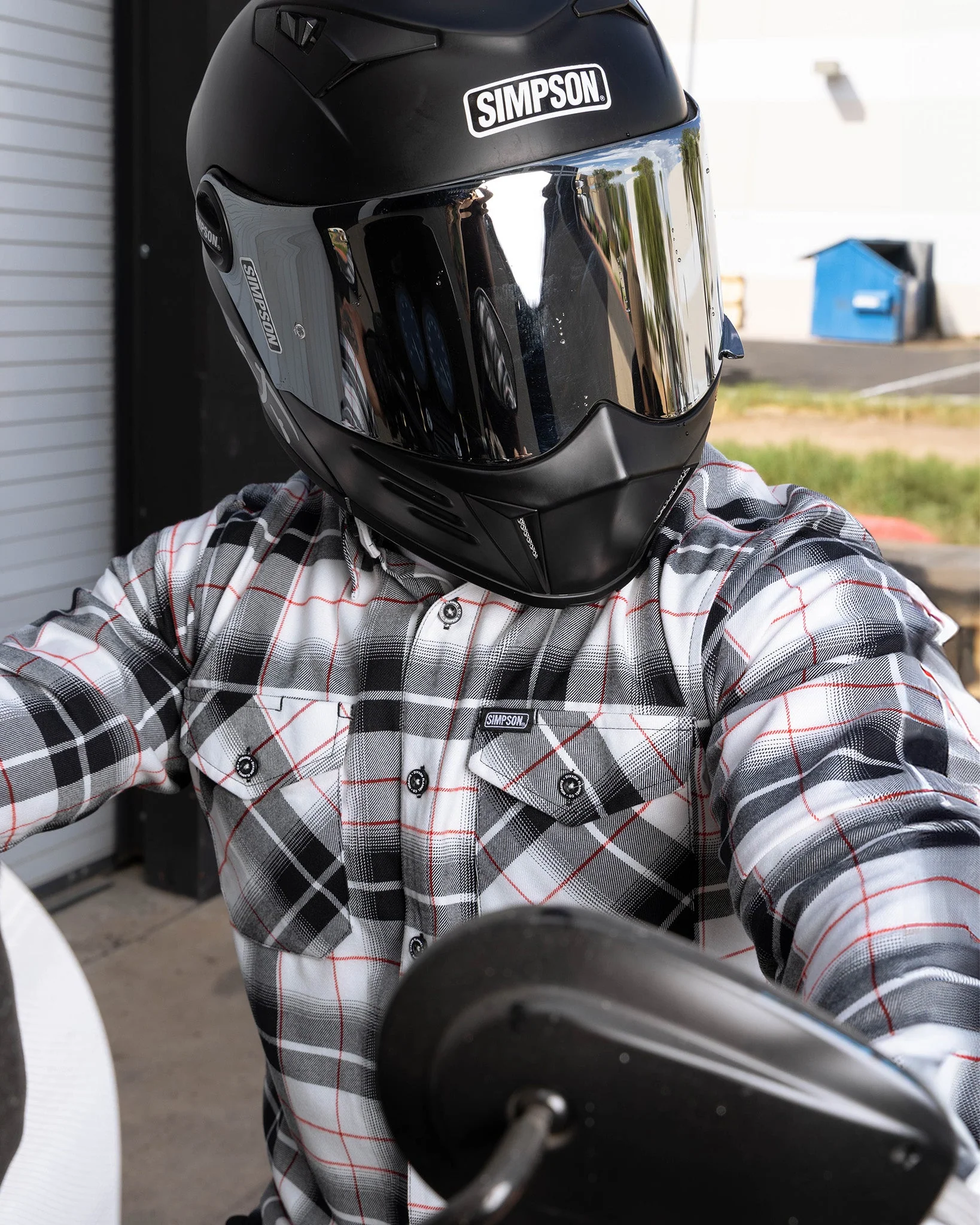 Simpson Flannel - Image 9