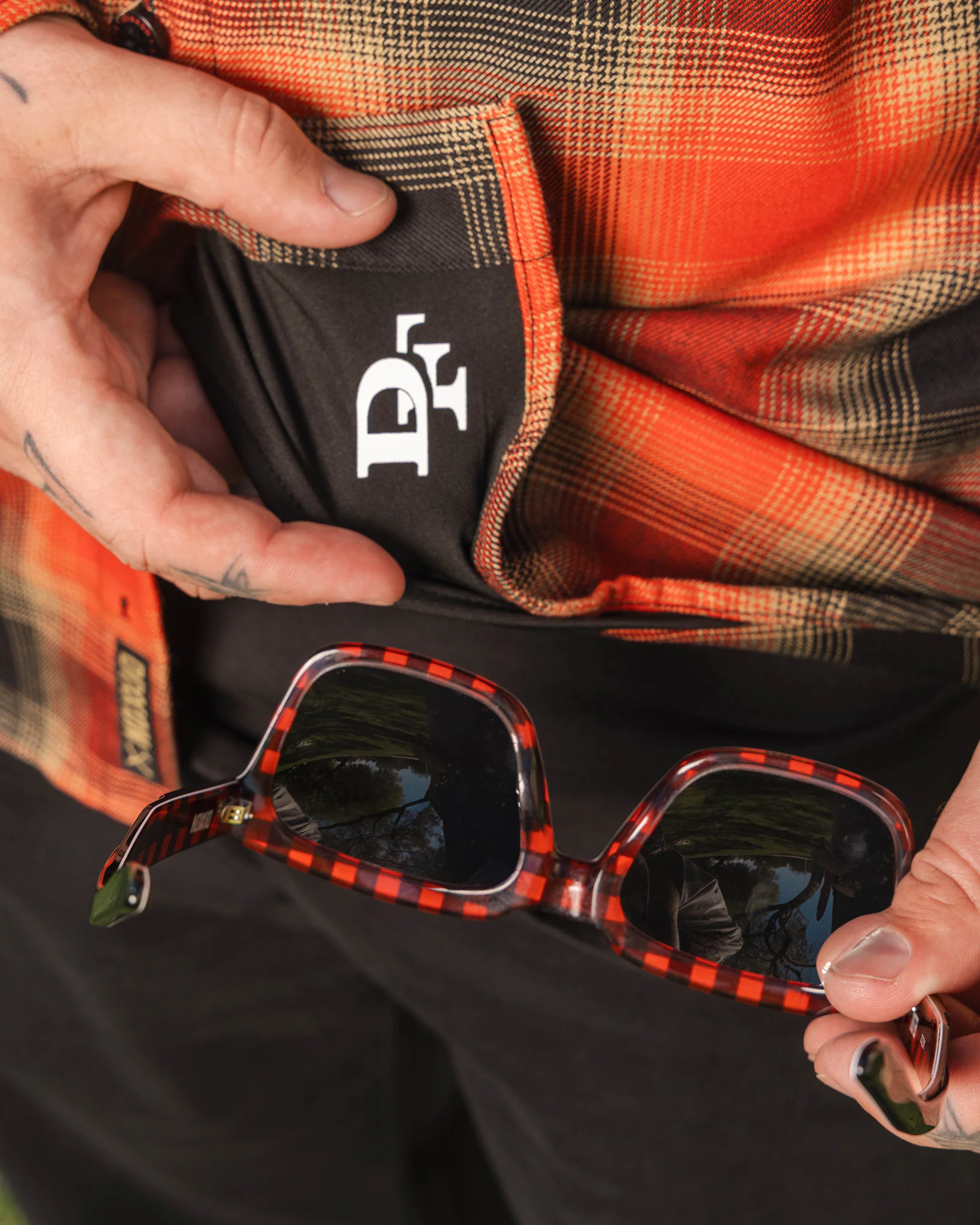 The Faithful Flannel - Image 7