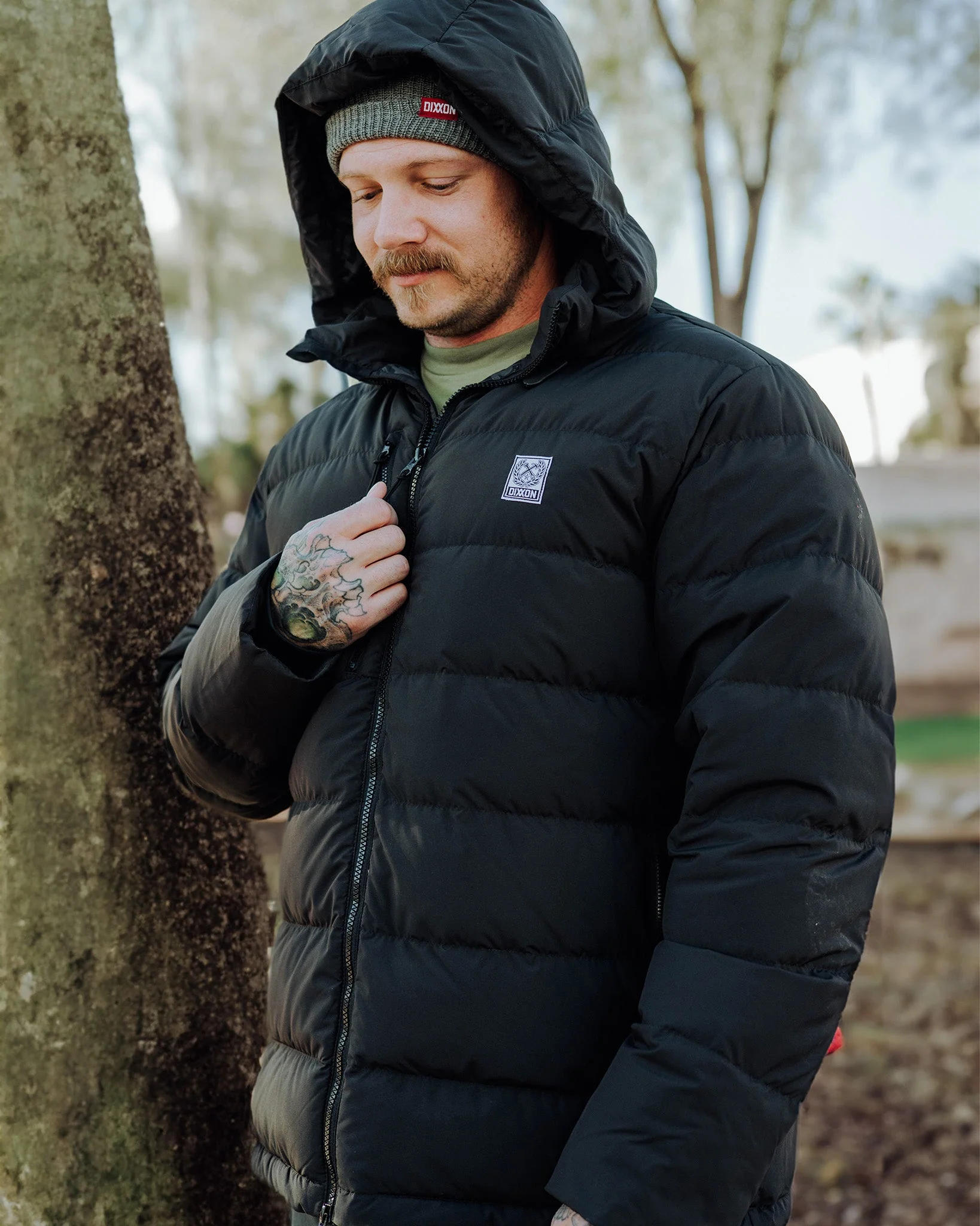 The Ridge Down Jacket - Black - Image 4