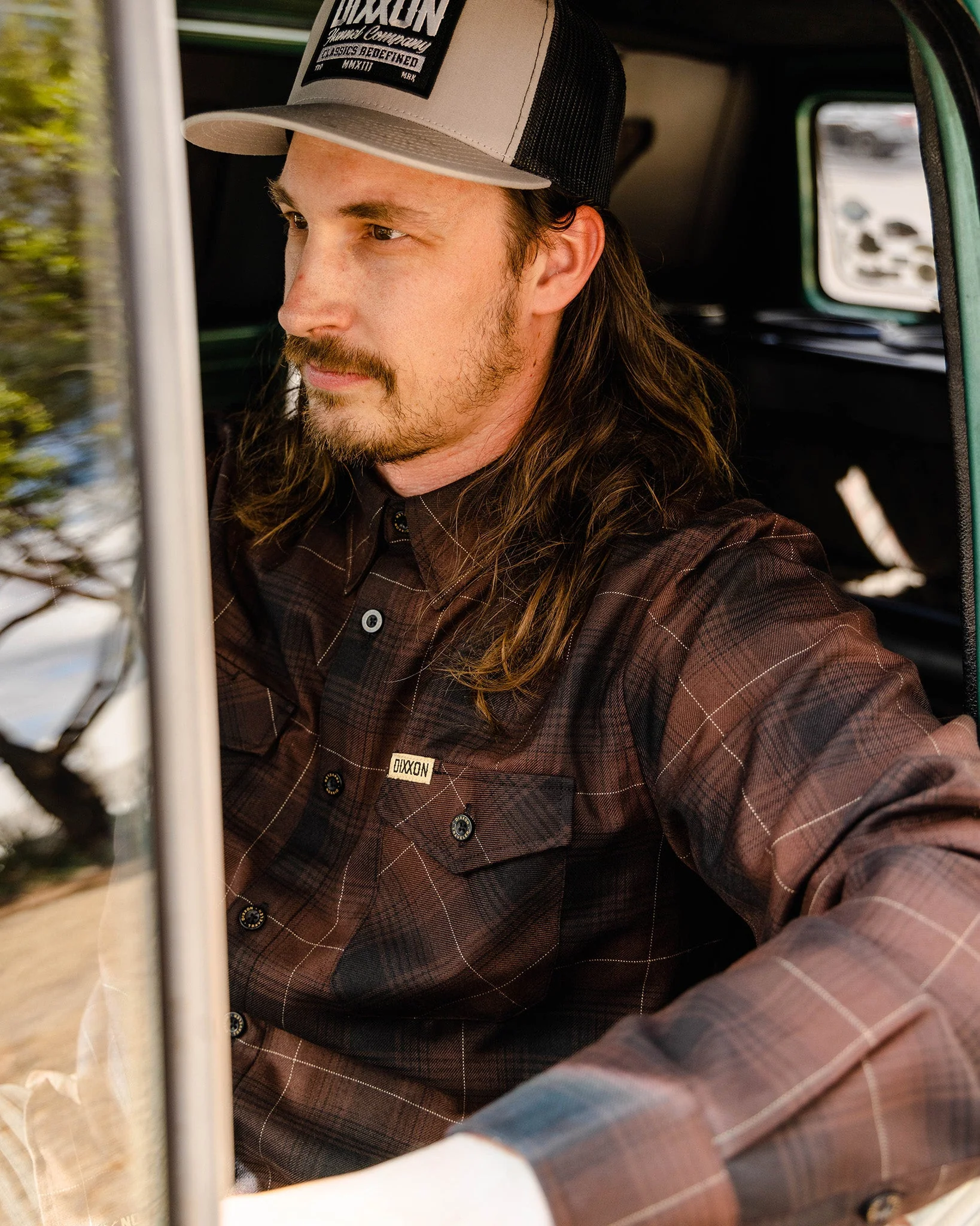 The Traveler Flannel - Image 7