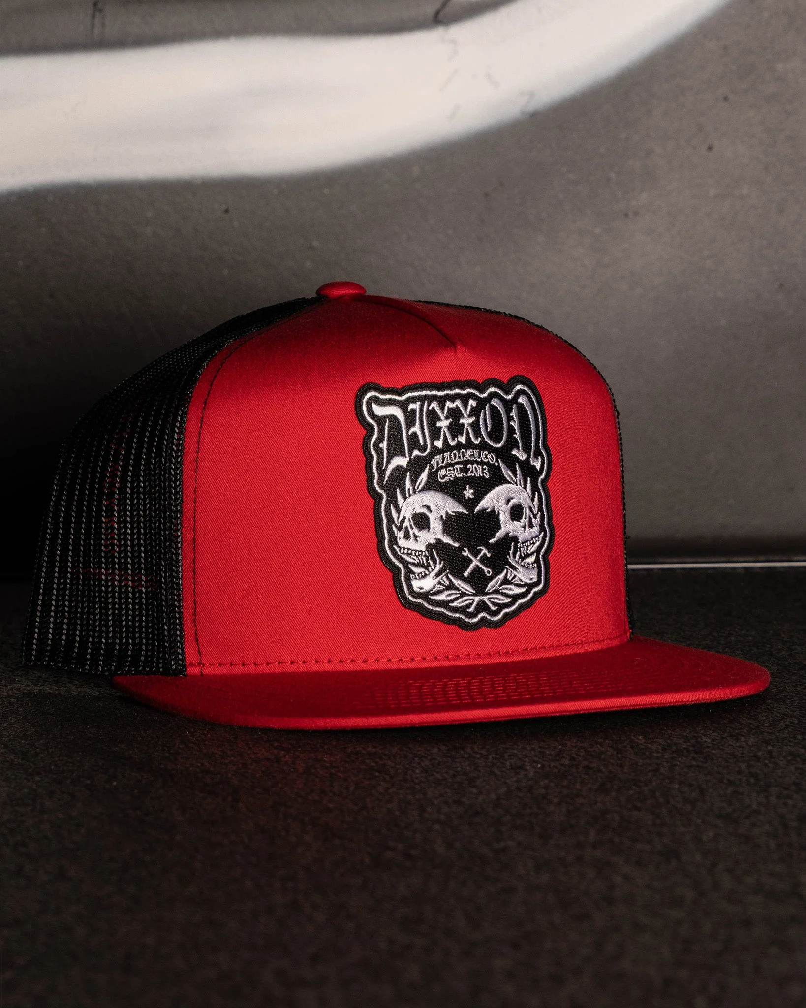 Two Faced Flat Bill Trucker Snapback - White & Black - Image 3