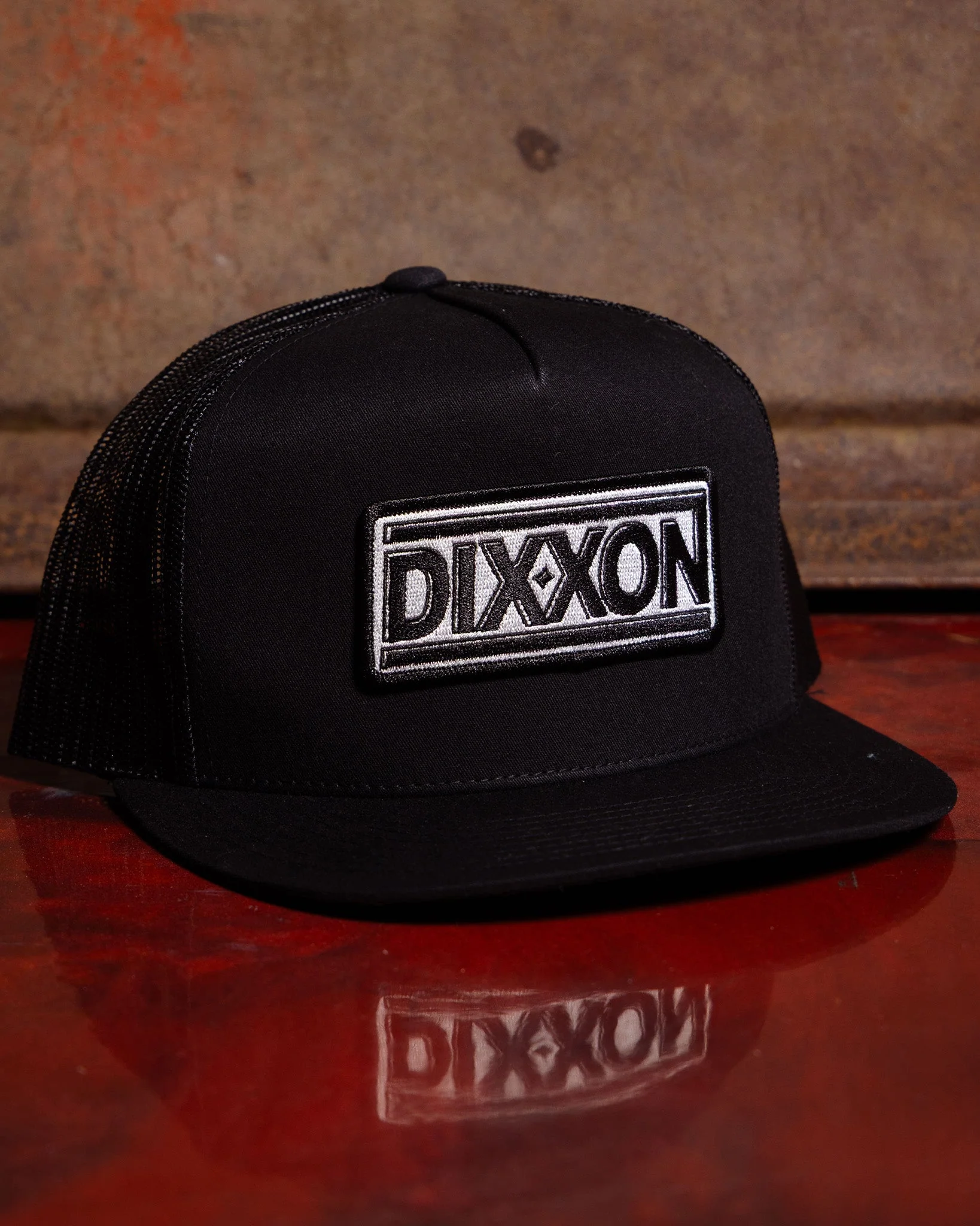 New Wave Flat Bill Trucker Snapback - White & Black - Image 4