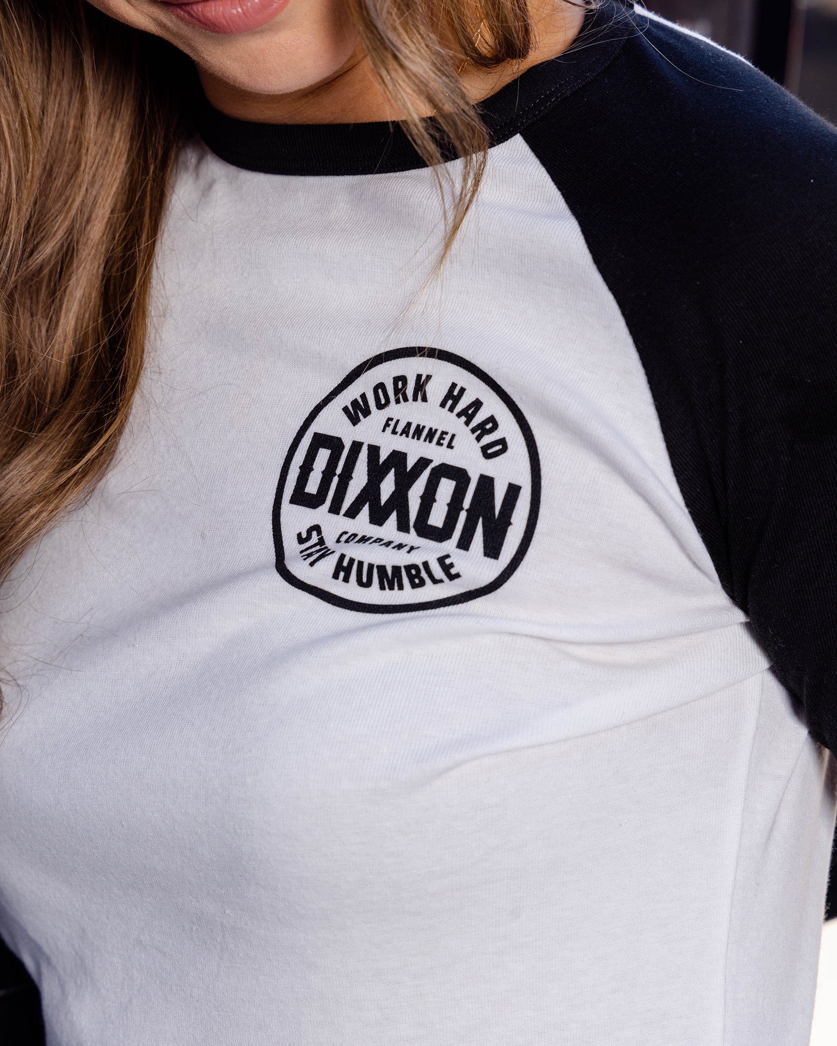 Women's Black Nuevo Corpo Raglan 3/4 Tee - White - Image 3