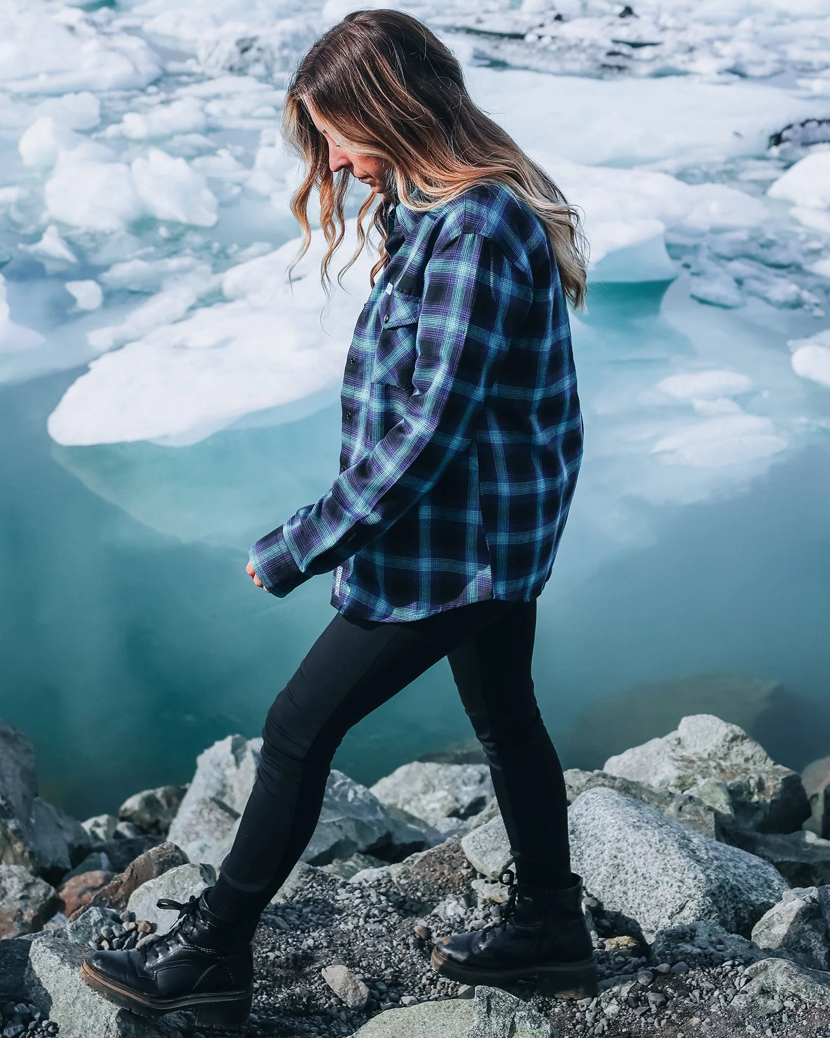 Women's Borealis Flannel - Image 7