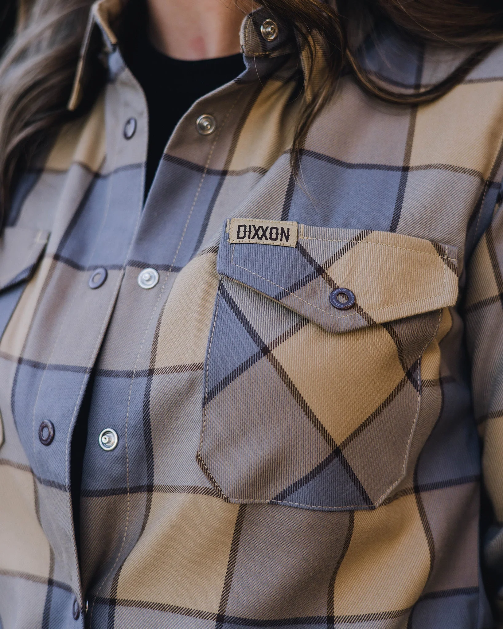 Women's Carbine Flannel - Image 4