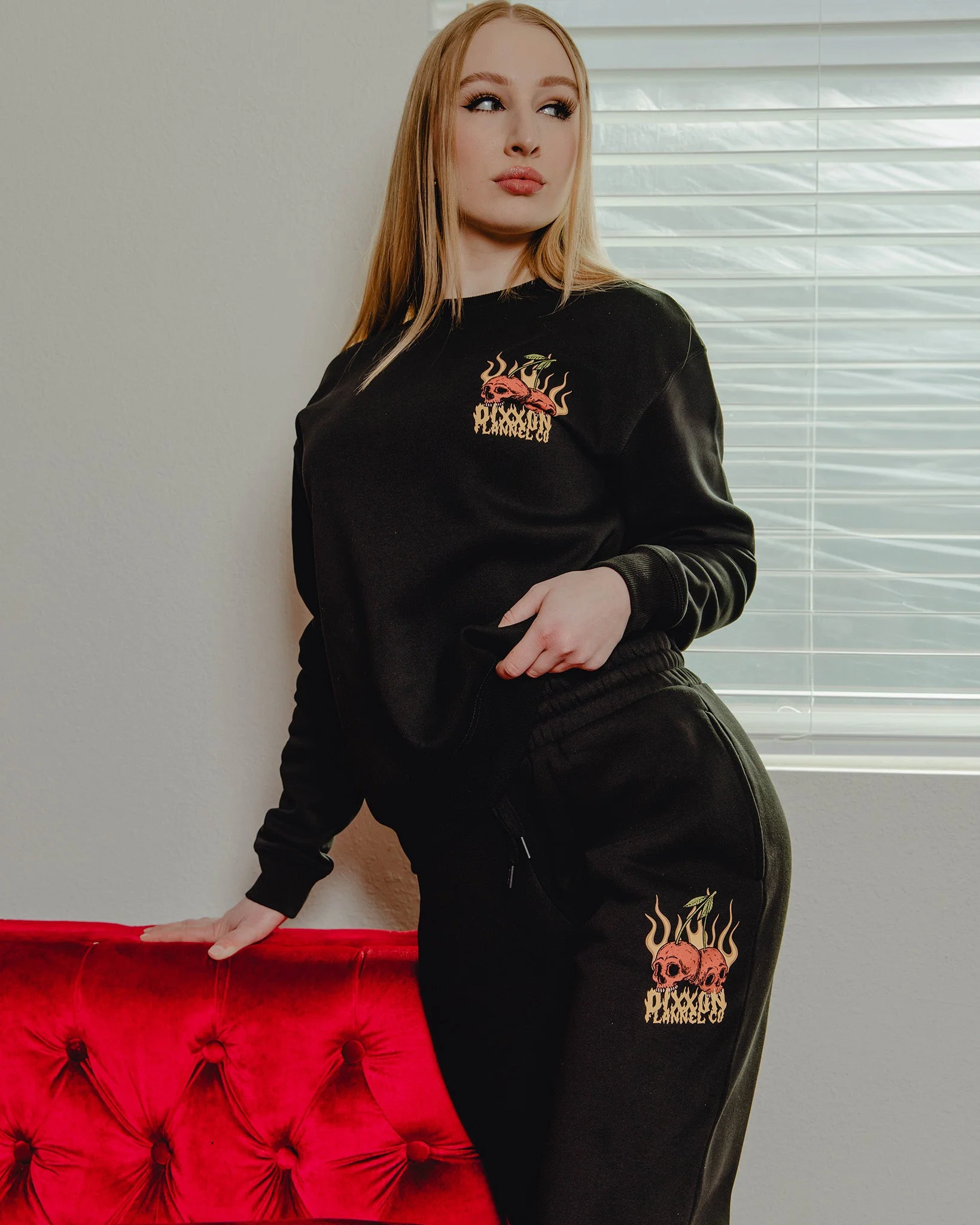 Women's Cherry Bomb Crewneck Sweatshirt - Black - Image 3
