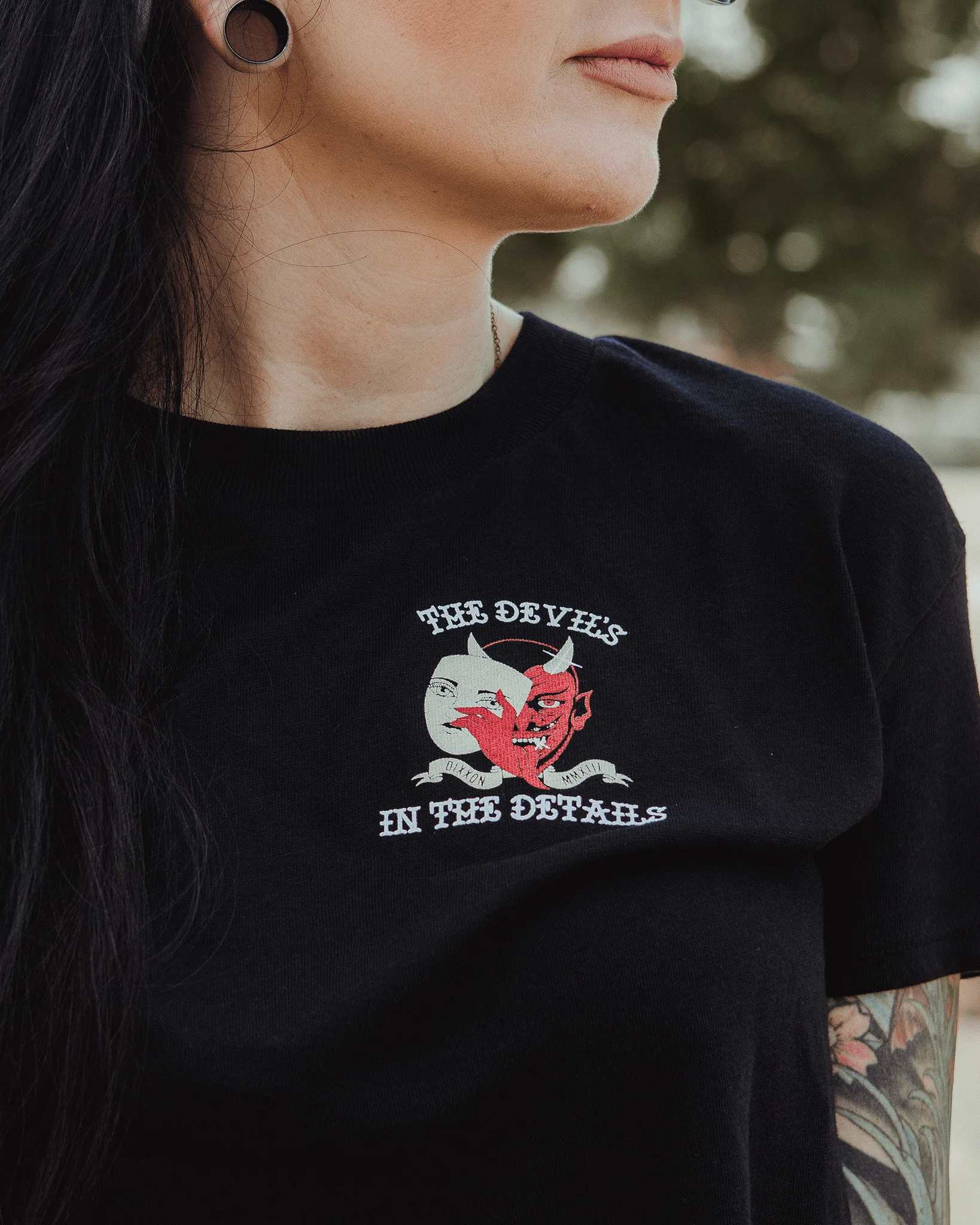 Women's Devil Is In The Details Crop Top - Black - Image 4
