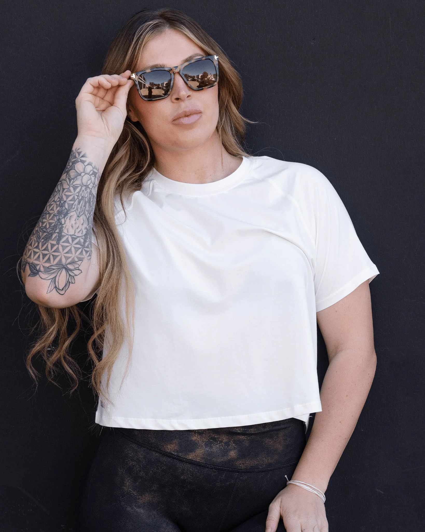 Women's Essential Cropped Tee - White - Image 2