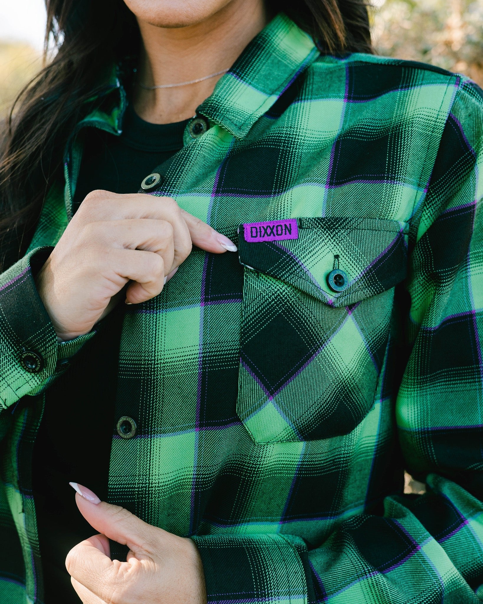 Women's Grizzly Puncher Flannel - Image 4