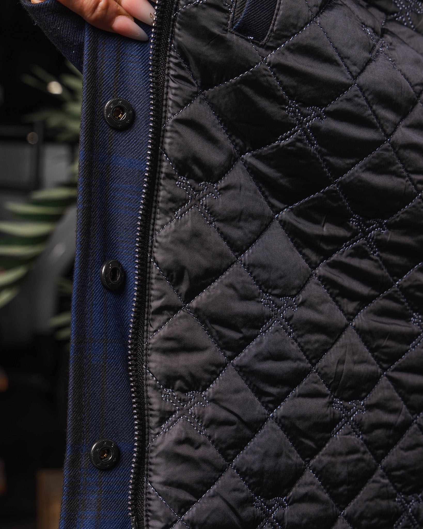 Women's Obscura Quilted Flannel Jacket - Image 5