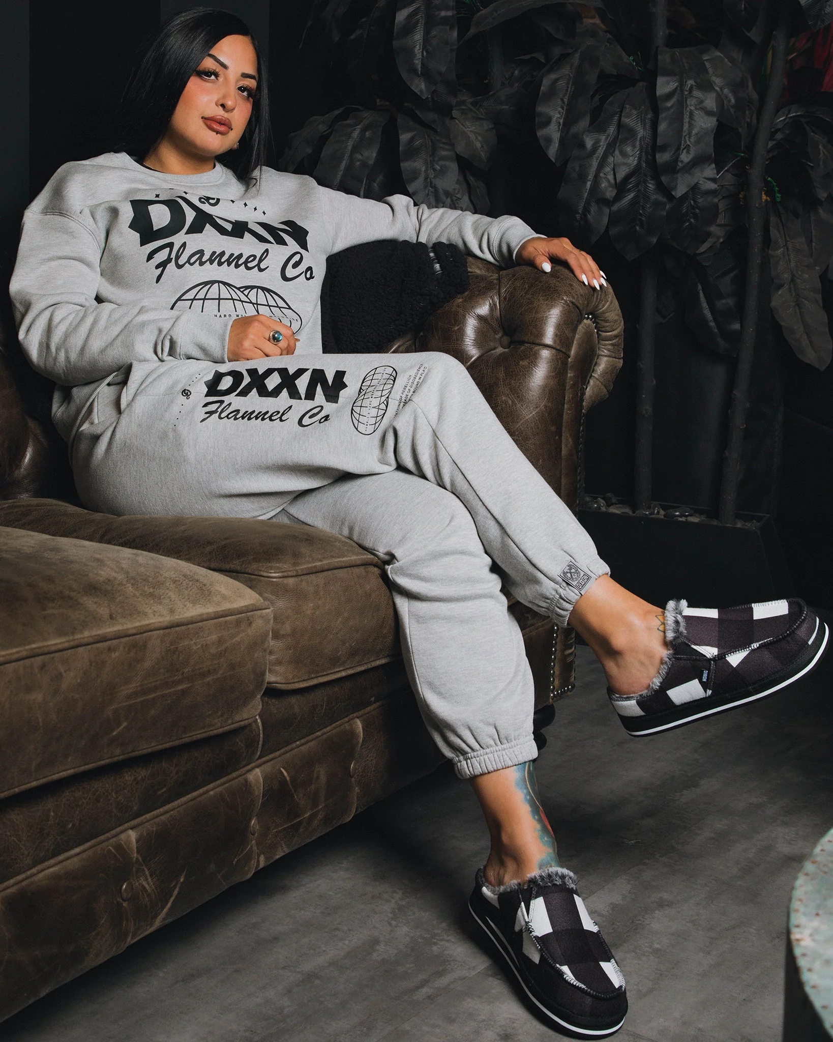 Women's Tech Crewneck Sweatshirt - Gray - Image 3