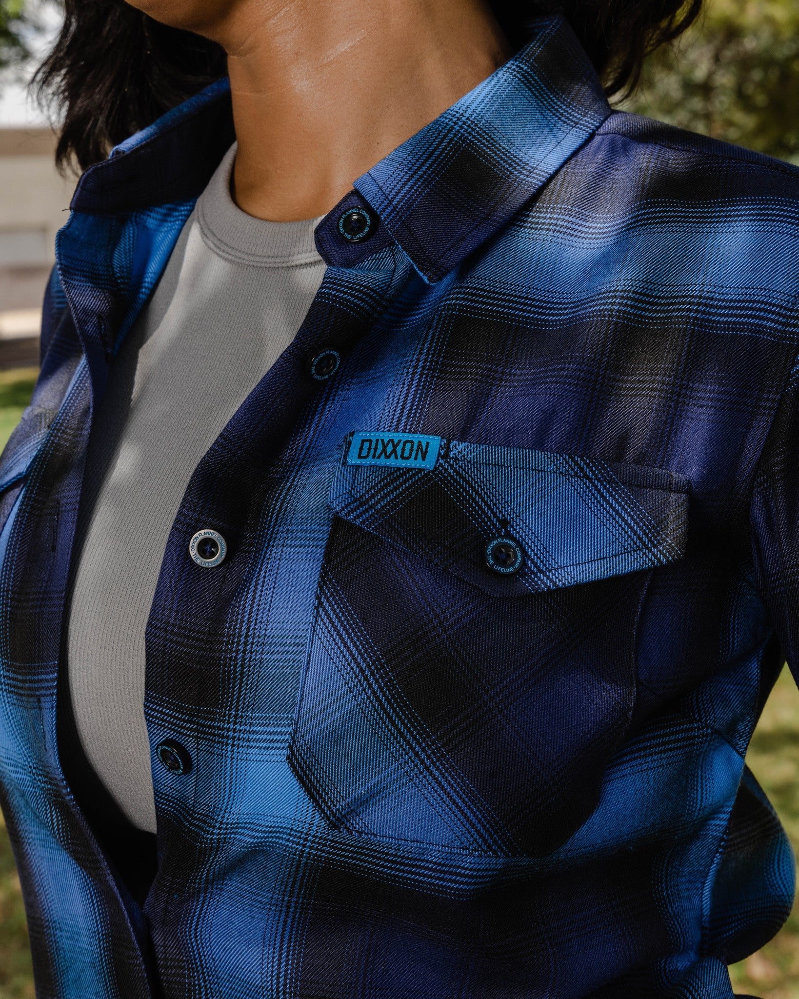 Women's The Lifeline Flannel - Image 5