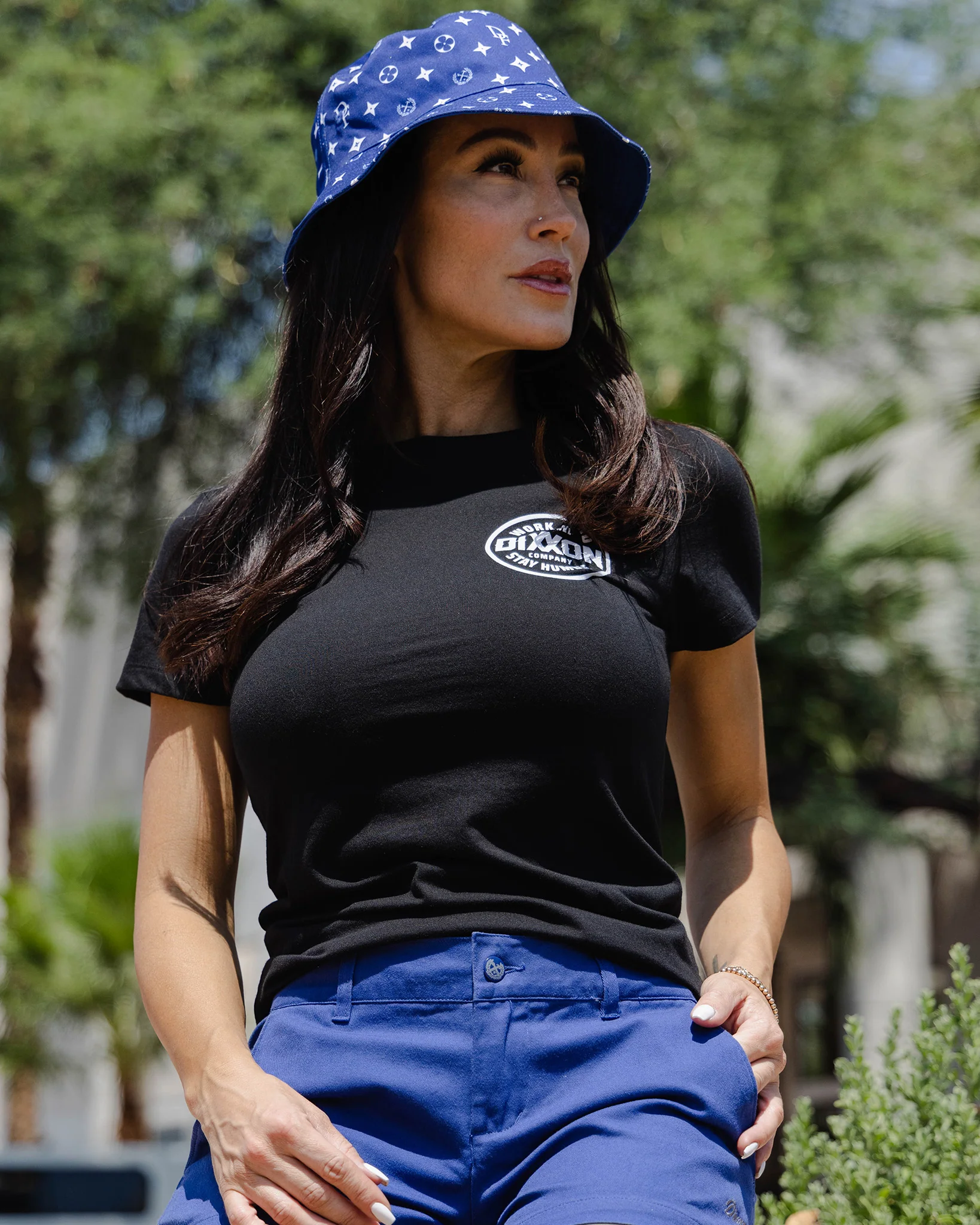 Women's White Nuevo Corpo Fitted Tee - Black - Image 3