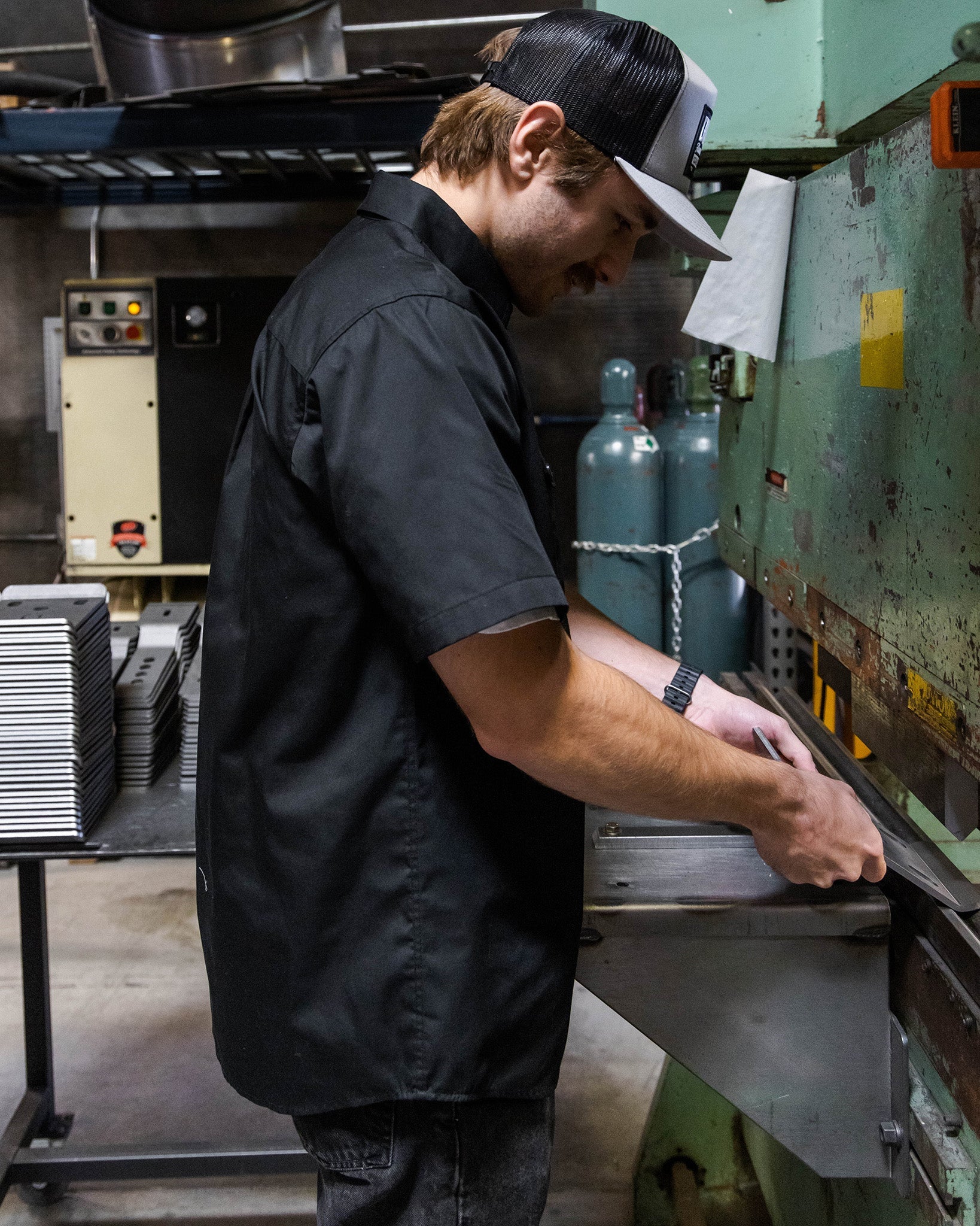 WorkForce Short Sleeve Work Shirt - Black - Image 3